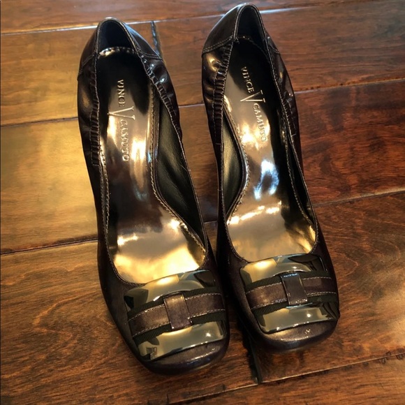 Women’s Heels - Picture 1 of 2